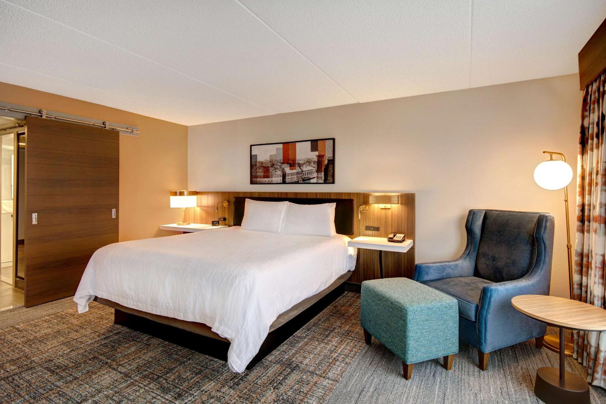 Hilton Garden Inn Terre Haute Bagian luar foto